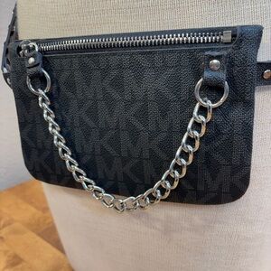 Michael Kors Chain Belt Bag Fanny Pack Black Silver Hardware Small Pouch